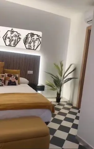 Rocio Rooms 2 Marbella Apartman